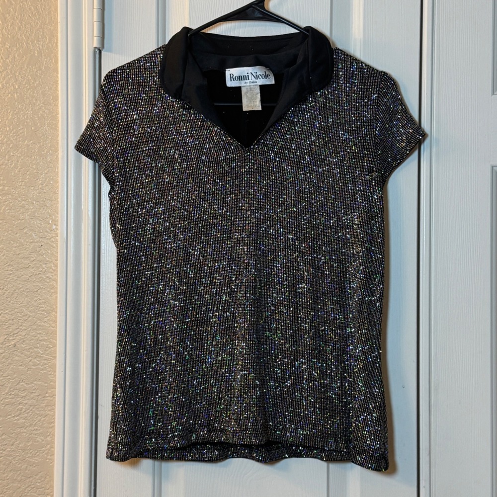 Ronni Nicole by Ouida Multi Color Sparkle Short Sleeve Black Top Women's Sz M